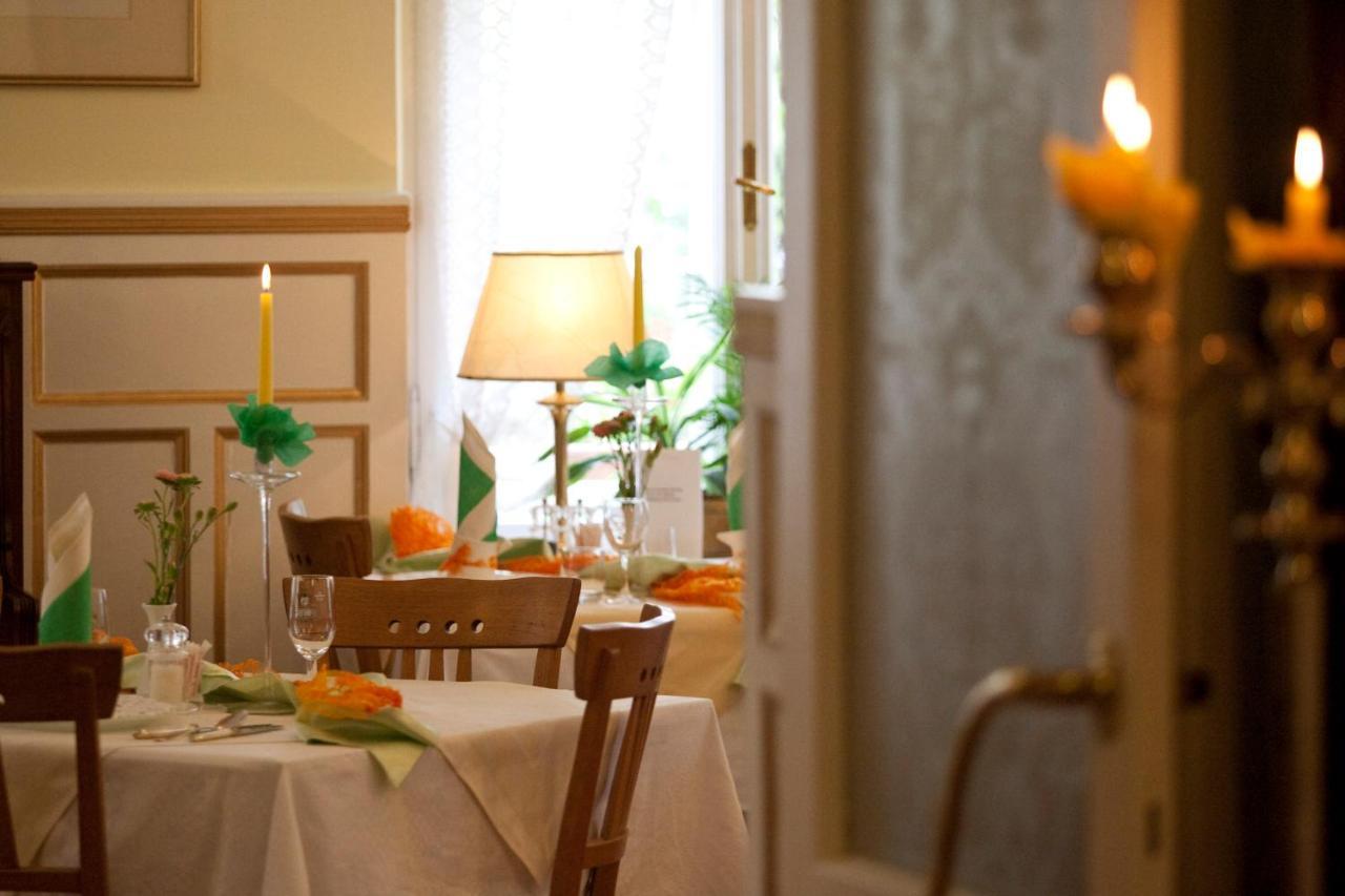 Hotel Villa Westend Мерано Екстериор снимка