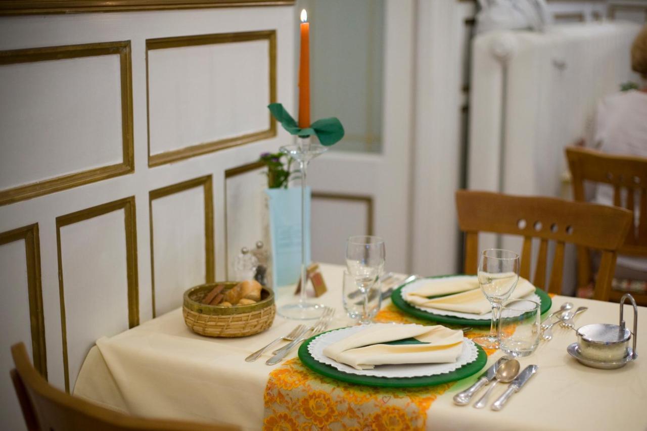 Hotel Villa Westend Мерано Екстериор снимка